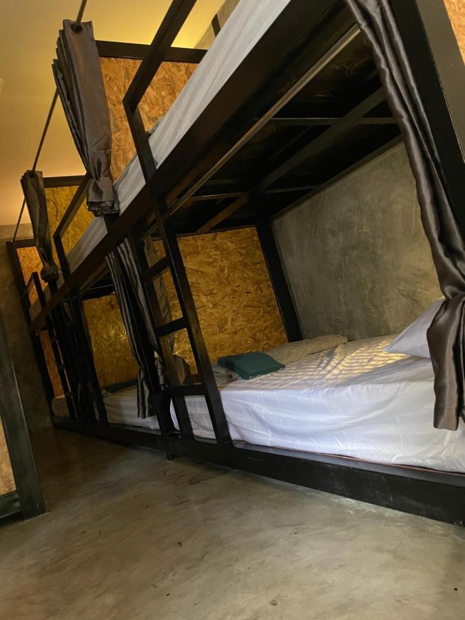 Bird'S Nest Hostel Ko Tao Exterior photo